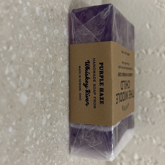 Middle child soap one bar nwt cute funny quote soap - Picture 6 of 6